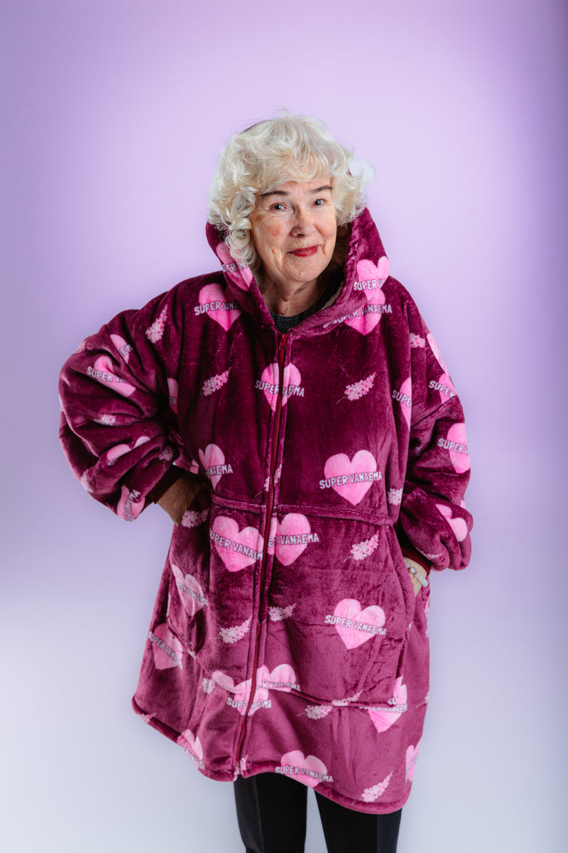 Super Vanaema Mõnnakas (lukuga)